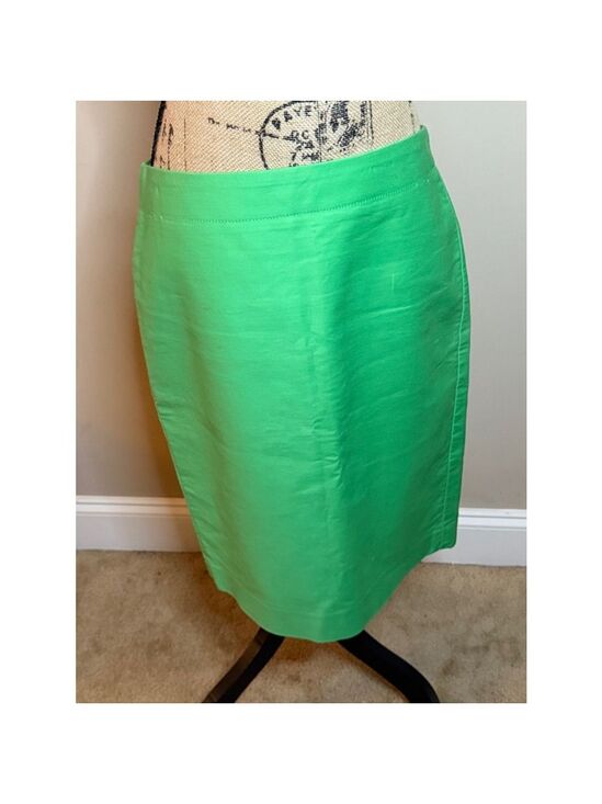 J.Crew Dresses & Skirts - Women's J.Crew Green Pencil Skirt Size 10